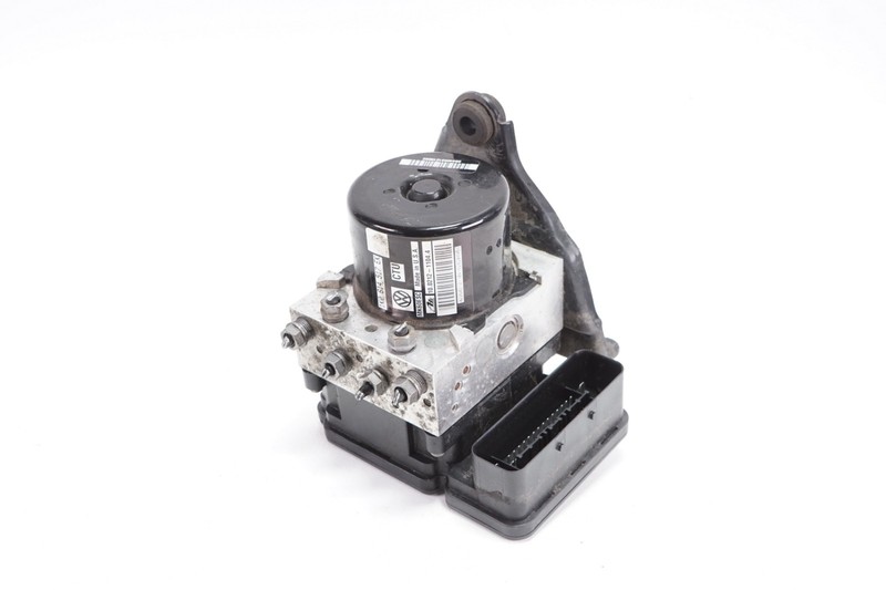 VOLKSWAGEN JETTA BEETLE ABS Pump Module VSA Modulator Valve OEM 2016 - 2019