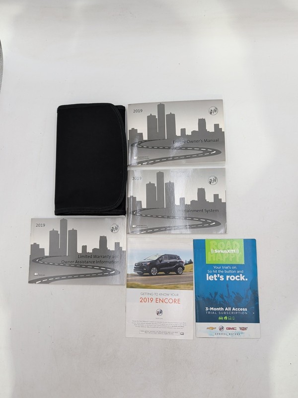 2019 Buick Encore Owners Manual 1SV, Preferred, Sport Touring, Essence With Case