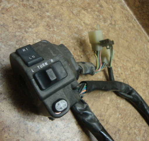 1986 Kawasaki Vulcan VN750 VN 750 Left Switches Controls Electrical Horn Turn 86