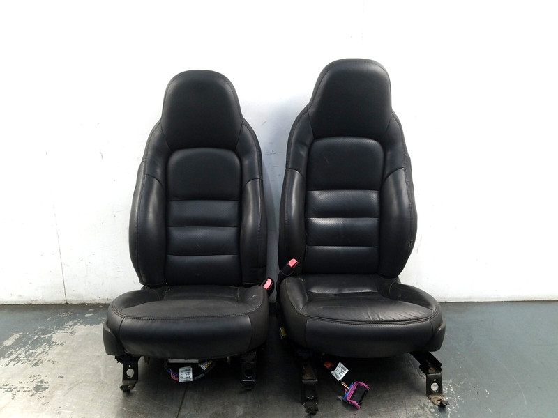 2008 Chevy Corvette C6 Leather Power Seat Set - #0695 VV7