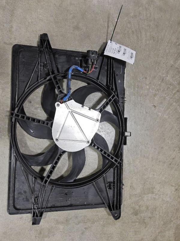 2017-2020 Chrysler Pacifica Radiator Fan Motor VIN 7 8th Digit Hybrid