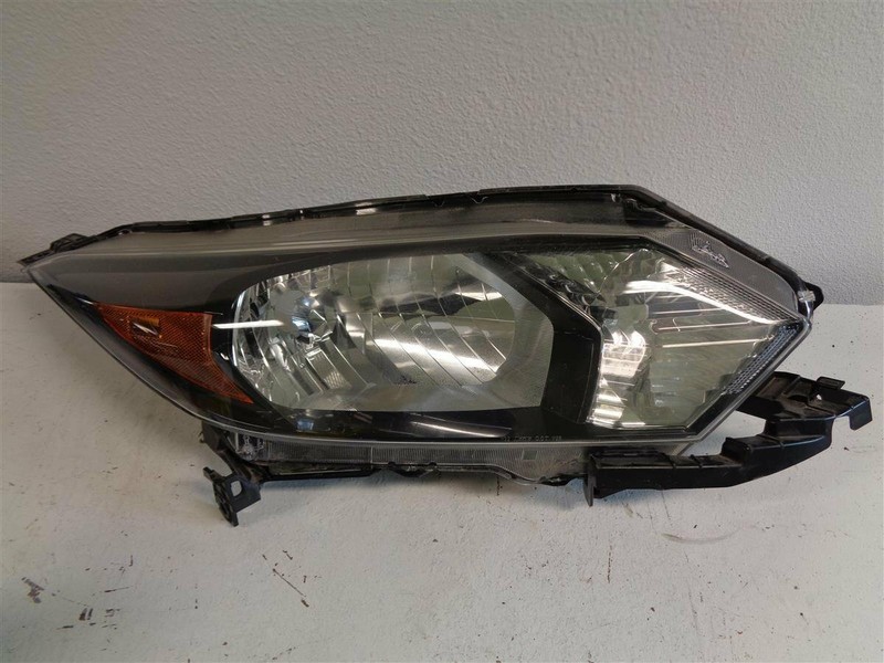16 17 18 Honda Hr-V Passenger Right Headlight Head Lamp Light 33100-T7s-A01