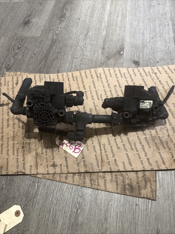 VOLVO VNL D13 ABS MODULATOR VALVE BENDIX OEM- P/N: 7255122