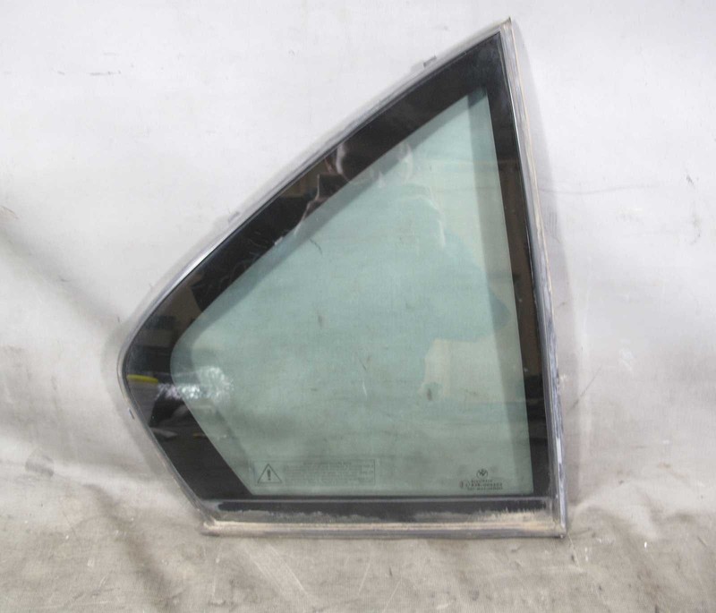 97-01 BMW E38 7-Series Right Rear Quarter Protective Glass Pane Passenger OEM
