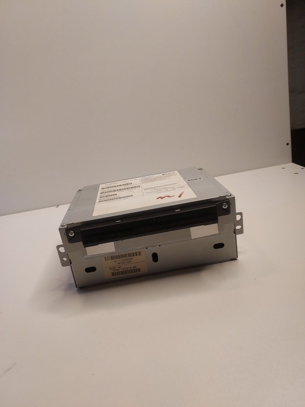 2014-2015 Volvo S60 AM FM CD Player Radio Receiver OEM