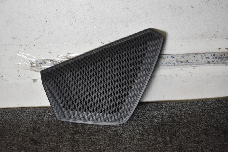 2019-2023 Porsche cayenne 9Y0-868-151-OT5 Speaker Grille