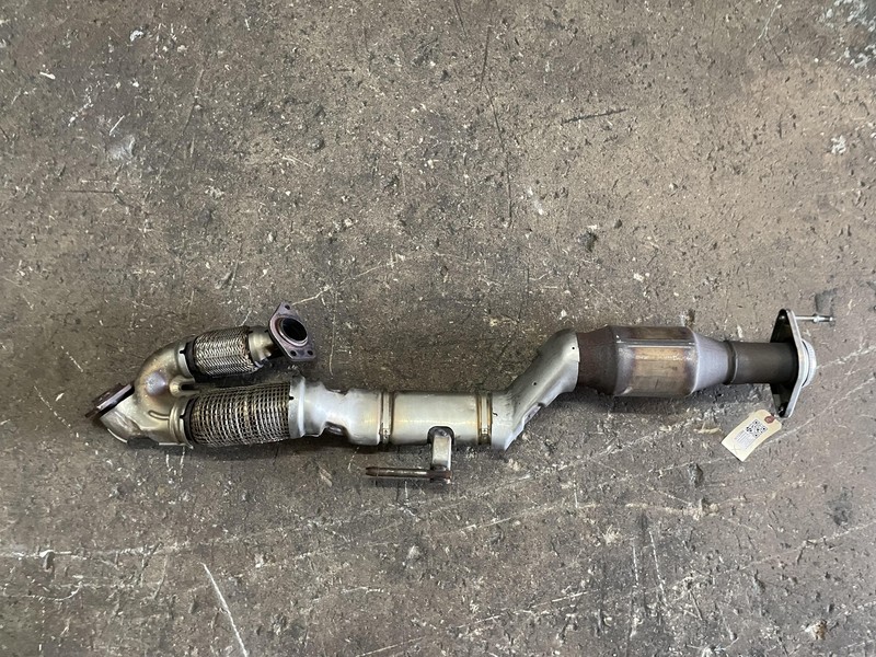Front Exhaust Pipe 2020 Nissan Pathfinder 200A0-9PT1A 2019 X