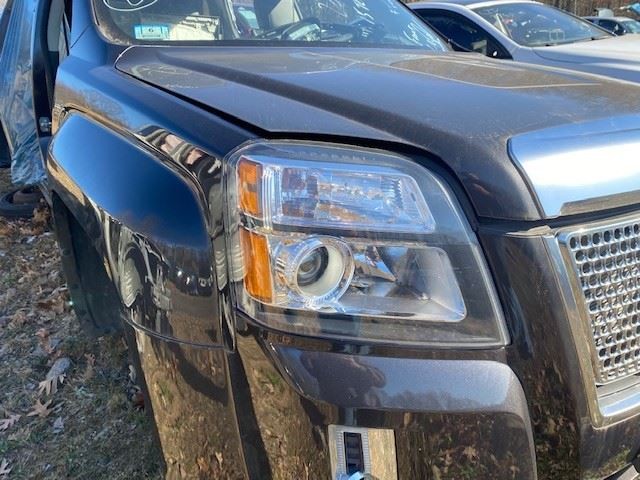Passenger Right Headlight Denali Fits 13-15 TERRAIN 1022106