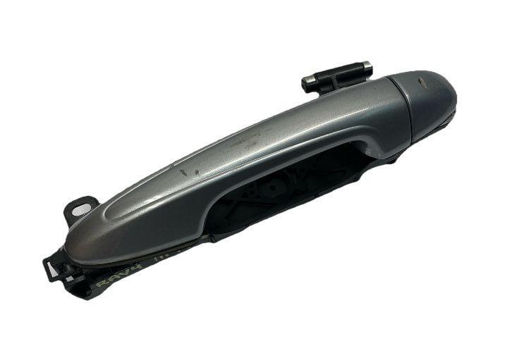 Toyota Rav-4 door handle 13 to 18 outside rear left silver 1D6 OEM 692110R020C0