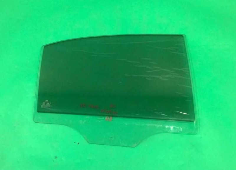 06 07 08 09 10 SONATA 2.4L PASSENGER RIGHT REAR WINDOW DOOR GLASS OEM 3689-34