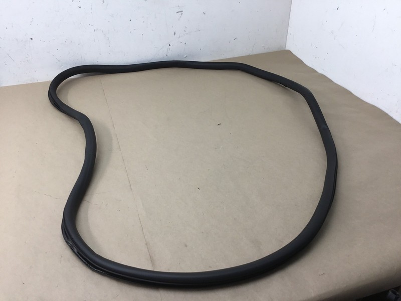 Audi A8L D5 2019 Rear Left Driver Door Weatherstrip Seal Rubber 19-23 ; :O
