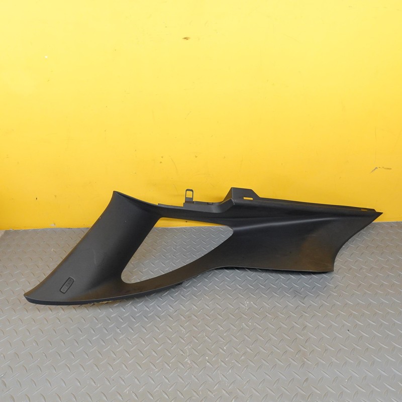 2017-2020 JAGUAR F-PACE Oem Left Rear Upper C Pillar Trim Black Hk8351749