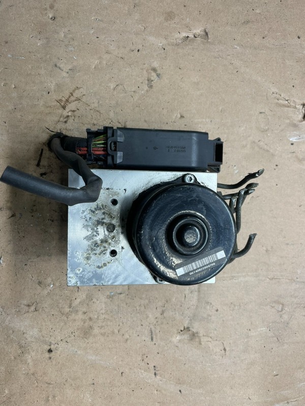 2006 2007 Mercedes C280 C350 ABS Anti Lock Brake Pump Module O5470 PS