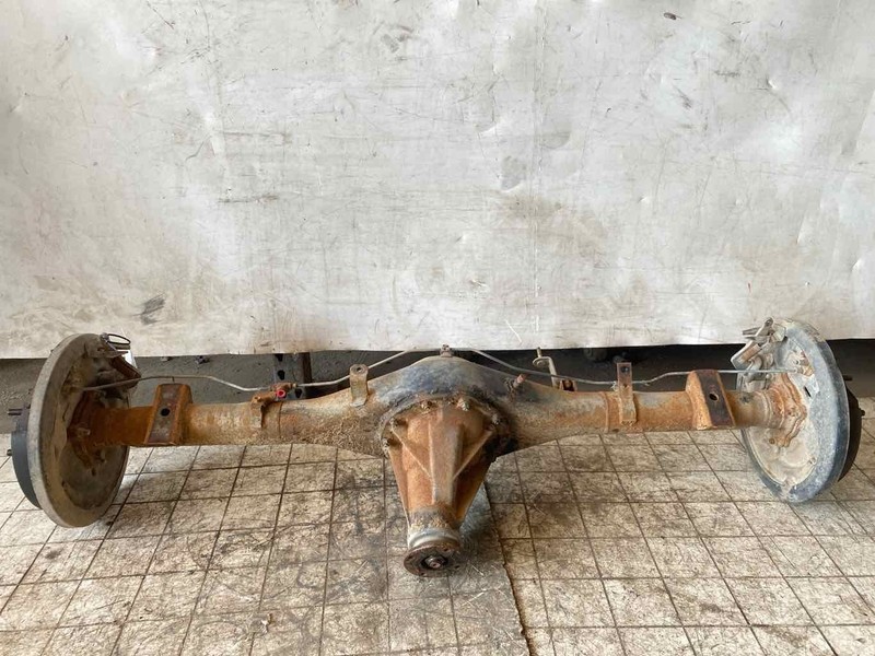 Rear Axle Assy. TOYOTA PICKUP 86 87 88 89 90 91 92 93 94 95