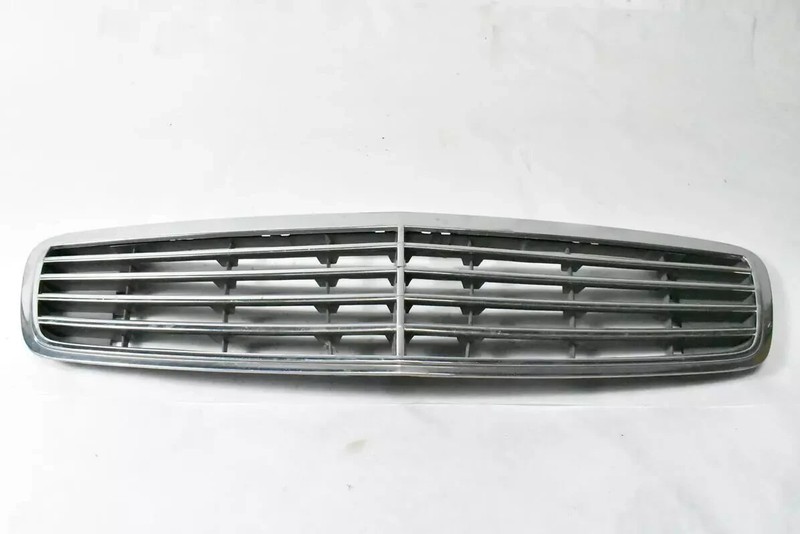 03-06 Mercedes W220 S600 S55 AMG Front Radiator Hood Center Grill Grille OEM