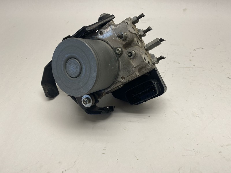 14 15 LEXUS IS350 ANTI-LOCK ABS BRAKE PUMP ASSEMBLY OEM