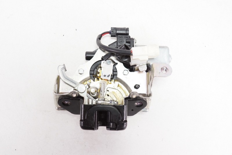 SUBARU FORESTER Liftgate Tailgate Trunk Lock Latch Motor OEM 2019 - 2024