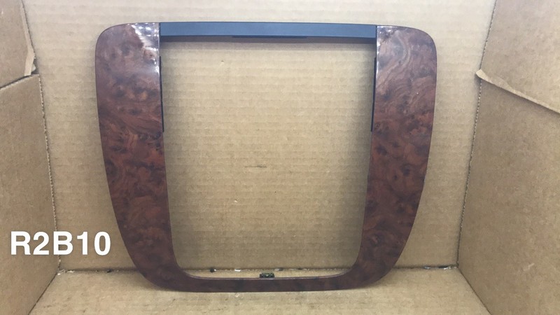 2007-2014 TAHOE YUKON SILVERADO Dash Radio Bezel Trim Wood Grain T.Burl OEM