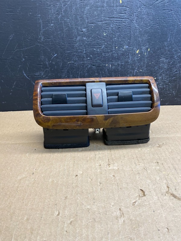 2000 to 2004 Toyota Avalon Center Console Dashboard Air Vent OEM AE1769 DG