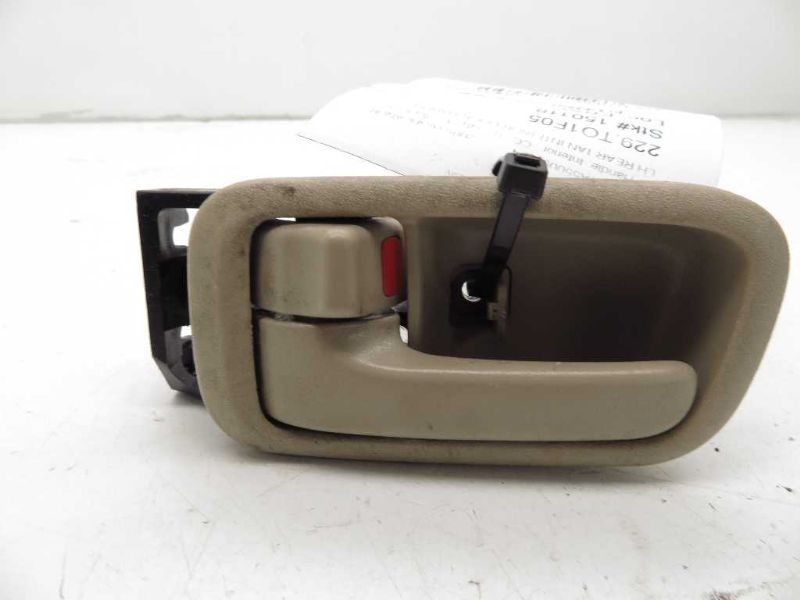 2005 TOYOTA HIGHLANDER DRIVER SIDE REAR INTERIOR DOOR HANDLE