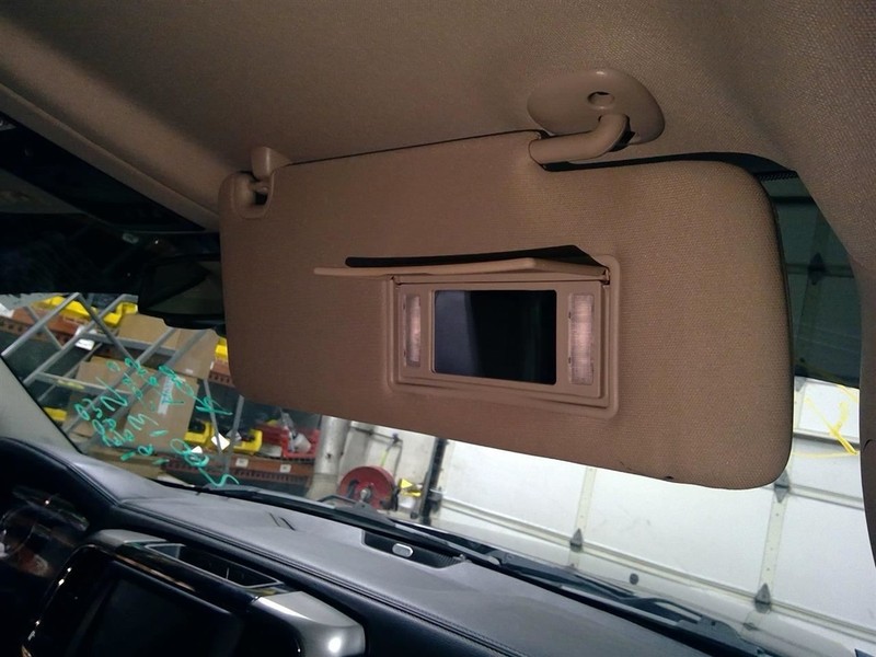 Passenger Sun Visor Classic Style Fits 15-20 DODGE 1500 PICKUP 1780125