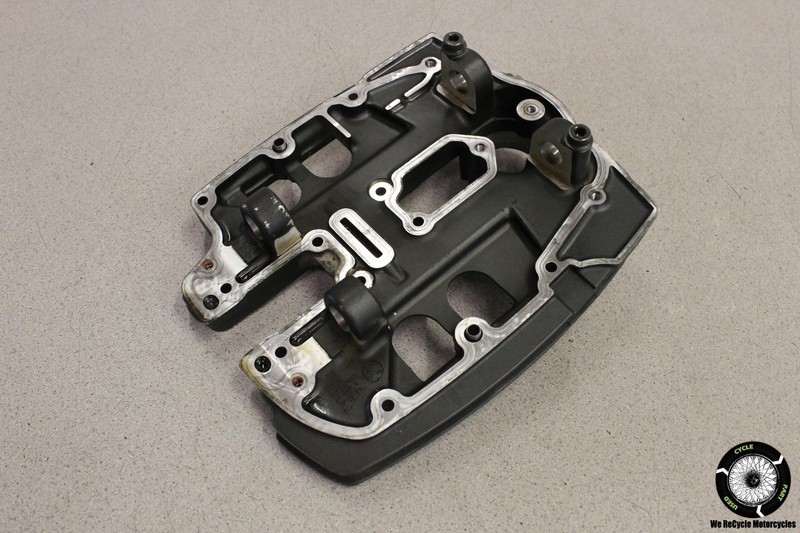 2006 Yamaha Road Star XV1700AT ENGINE ROCKER BOX TOP END CYLINDER HEAD BRACKET