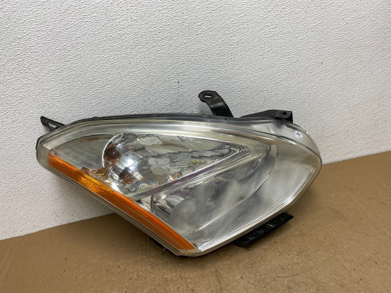 2009-2013 Nissan Rogue Right Passenger Xenon HID Headlight OEM AC6082 DW