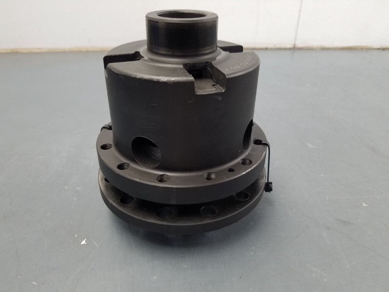 Lamborghini GallardoOEM Rear Differential Carrier #7667 B5