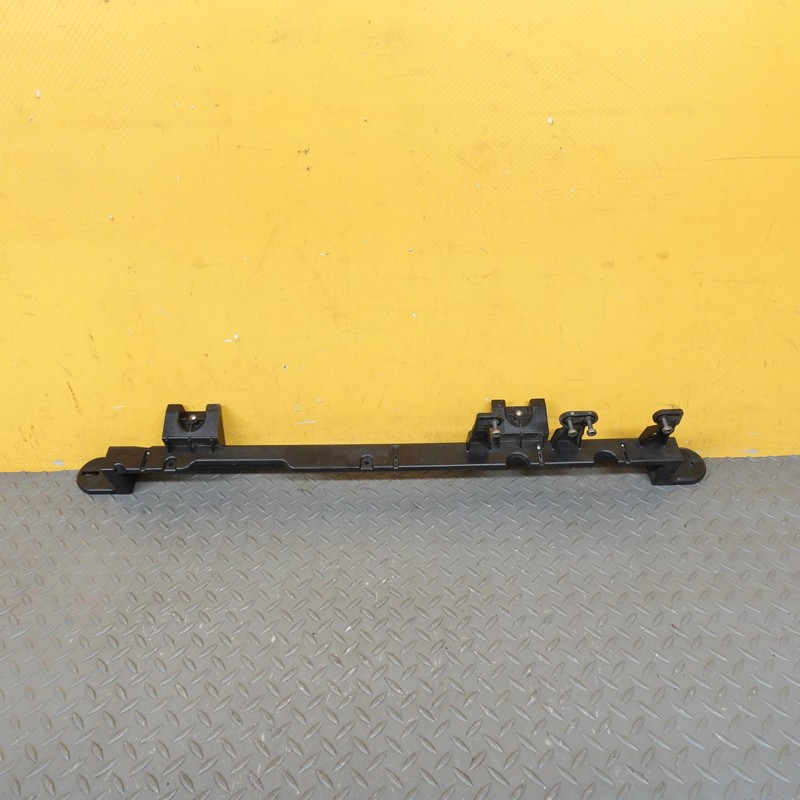 2016-2020 TESLA MODEL X AIR CONDITIONING RADIATOR FAN SUPPORT BEAM 1054164-00-D