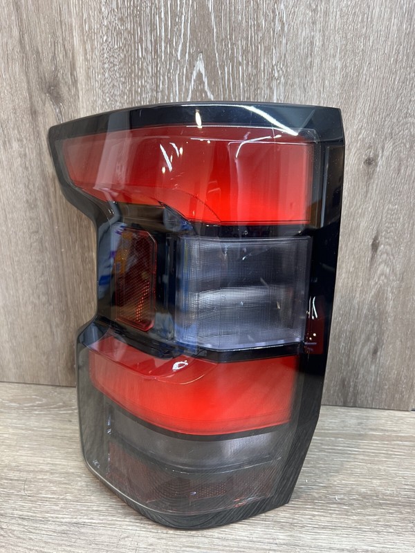 2022-2024 Nissan Frontier LH TailLight ASSY OEM