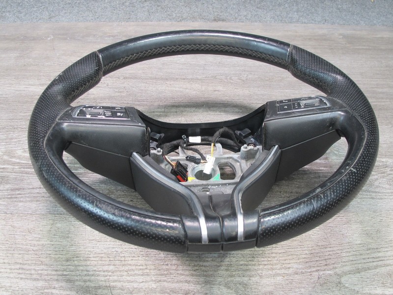 2017-2020 MASERATI LEVANTE M161 LEATHER STEERING W/ CONTROLS BLACK