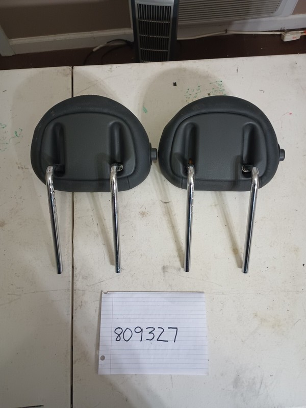 2001-2007 MERCEDES C230 LEFTRIGHTREAR SEAT HEAD REST SET OEM