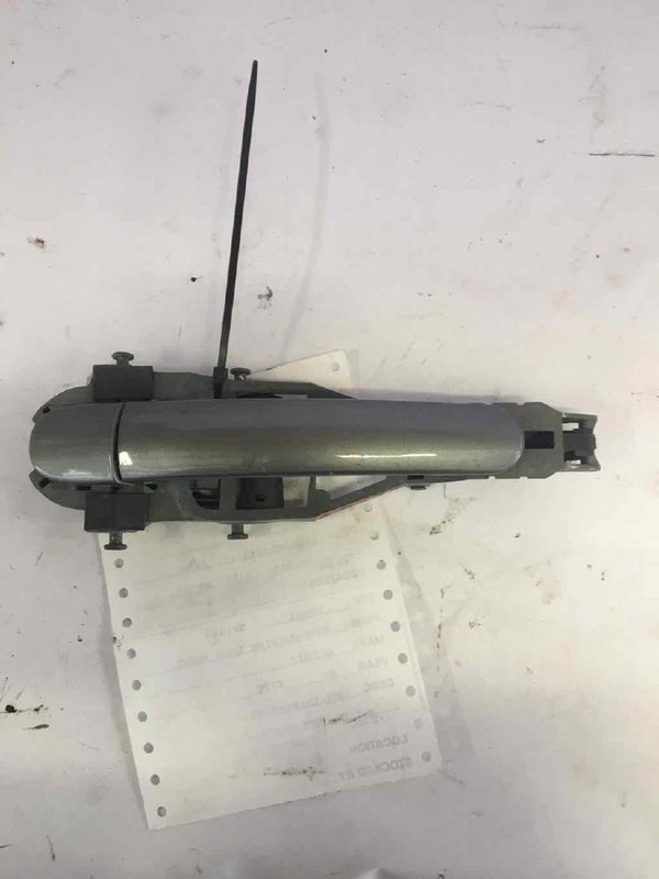 Outside Door Handle VW GOLF GTI Right 00 01 02 03 04 05 06 07 08 09
