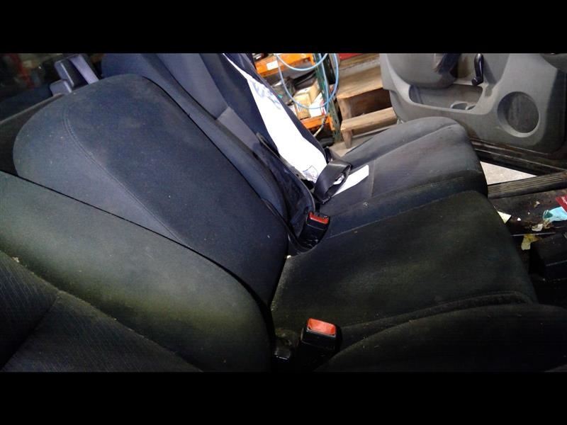 Front Center Jump Seat Opt AE7 Fits 07-14 SIERRA 2500 PICKUP 1440109