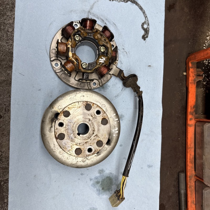1995 1996 Yamaha Vmax 600 Flywheel And Stator 2 Good