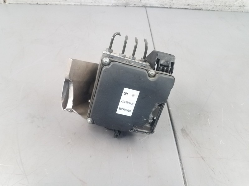 2013 Mercedes AMG CLS 63 ABS Brake Pump Module #1960 B8