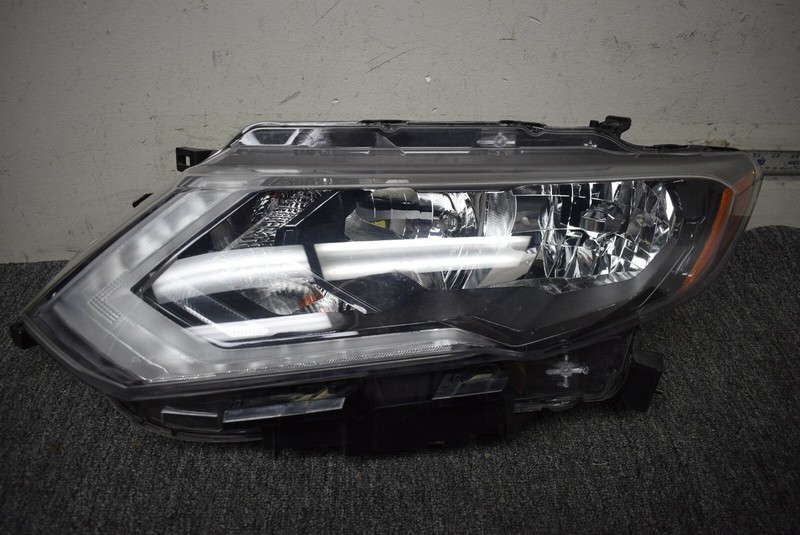 2017-2019 NISSAN ROGUE HEADLIGHT LEFT SIDE FACTORY OEM