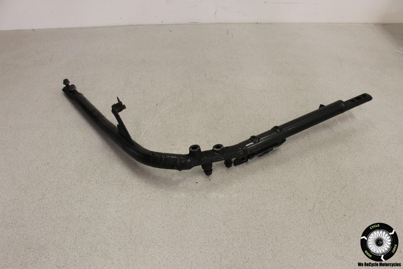2004 Yamaha V Star 1100 XVS1100AT Silverado LOWER FRAME SUPPORT BAR RAIL XVS 04