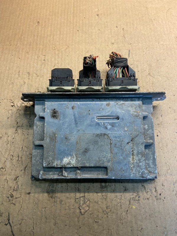 2006 Ford E250 Van Engine Control ECU Computer Module 6C2A-12A650-CC z8982 DG