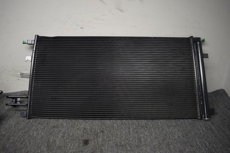 2014-2018 CHEVROLET SILVERADO AC CONDENSSOR FACTORY OEM