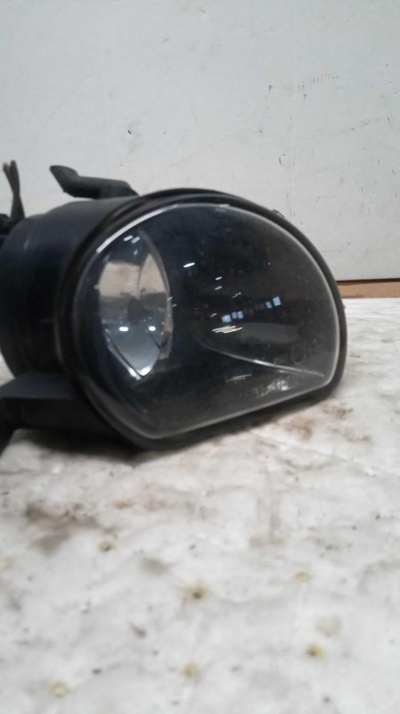 2015 Audi Q7 Left Fog Light Assembly Grey OEM 193775 Used 128K Miles