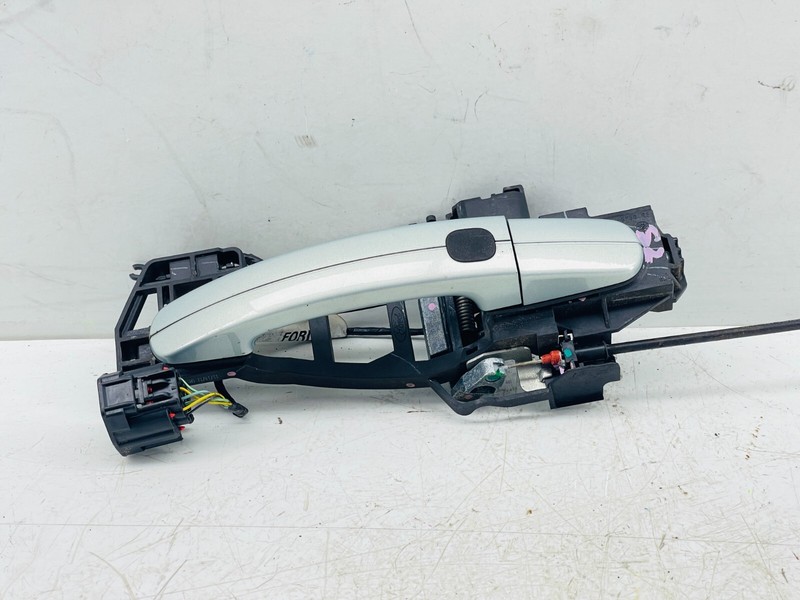 10-19 FORD C-MAX outside door handle rear right AM51U224A36AB 25139269 OEM