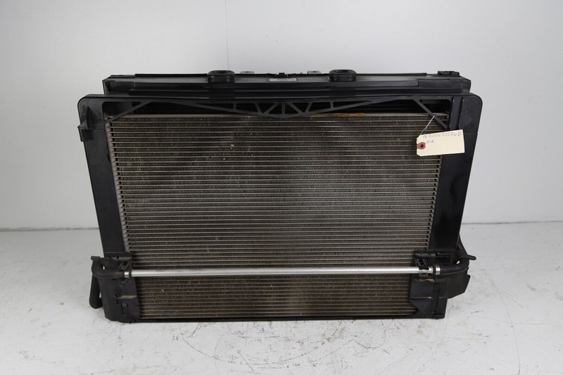 2014-2016 BMW 535 COOLING RADIATOR AC CONDENSER FAN OEM