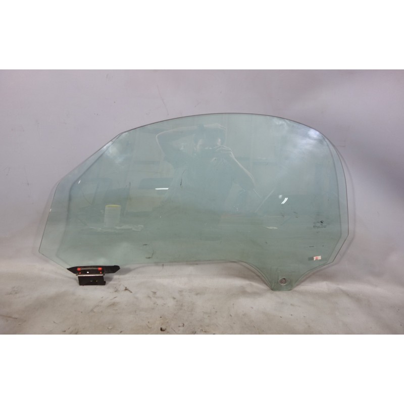 2003-2008 BMW E85 Z4 Roadster Left Door Window Glass w Light Scratches OEM