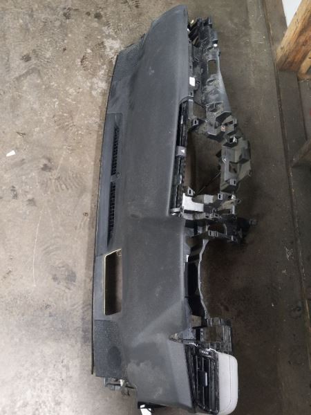 18 19 TOYOTA CAMRY XSE DASH PANEL WITH HEAD-UP DISPLAY BLK-LB10
