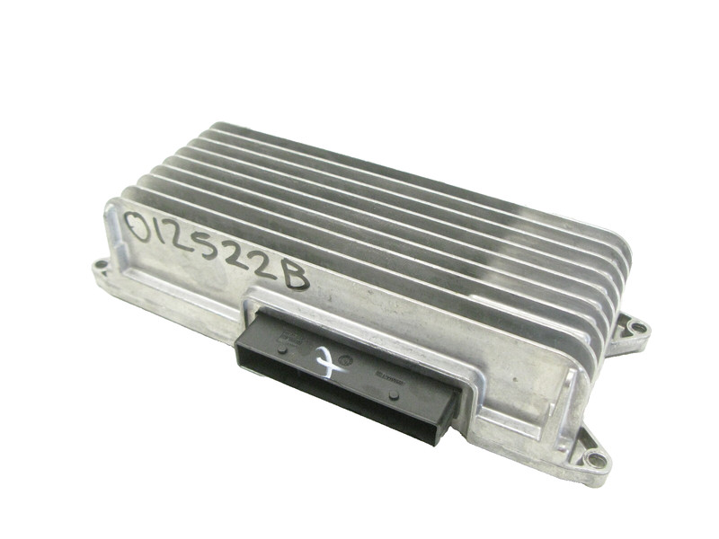 08-12 AUDI B8 A4 S4 RS4 A5 RADIO AUDIO AMPLIFIER MODULE UNIT OEM 012522B