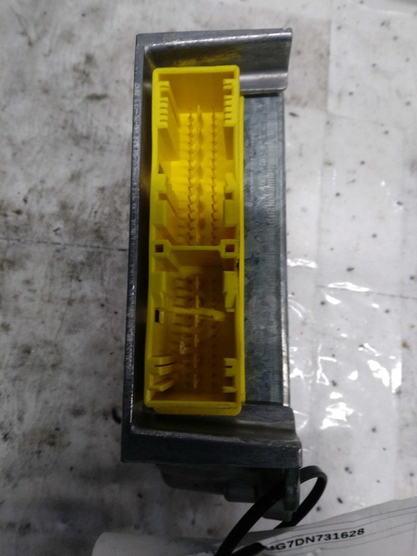 Used Air Bag Module fits: 2013 Chrysler 200 Air Bag mounted under console w/o mu