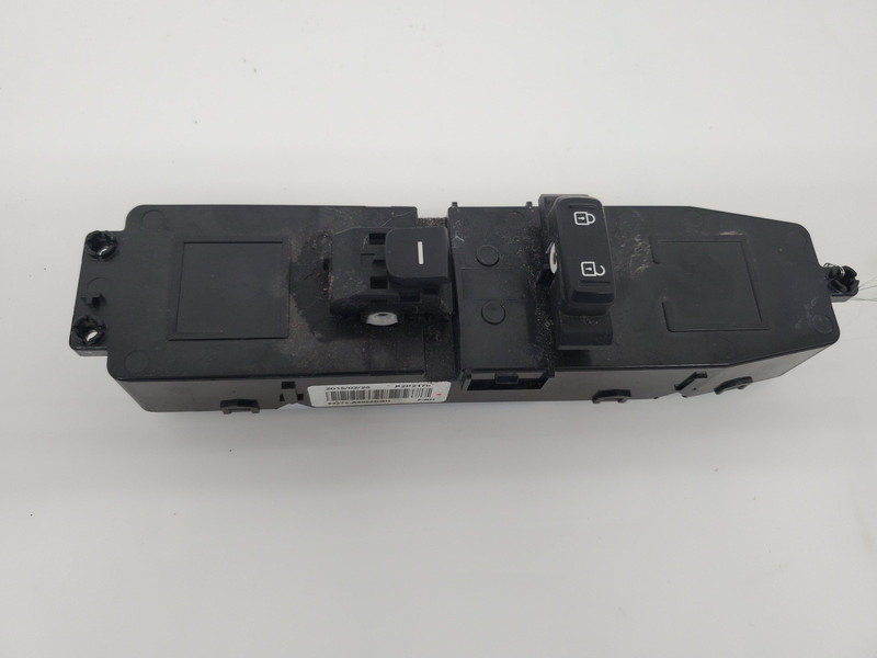 Front Right Door Power Window Switch 2015 Kia Sedona 93575-A9000-DGH 2016 - 2018