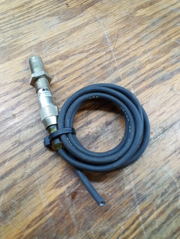 Baumer Electric IFRM 12P1701/S14L Proximity Sensor