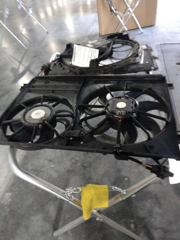 2017 Volkswagen Passat Engine Cooling Fan Motor OEM 1K0121205AD9B9 Used
